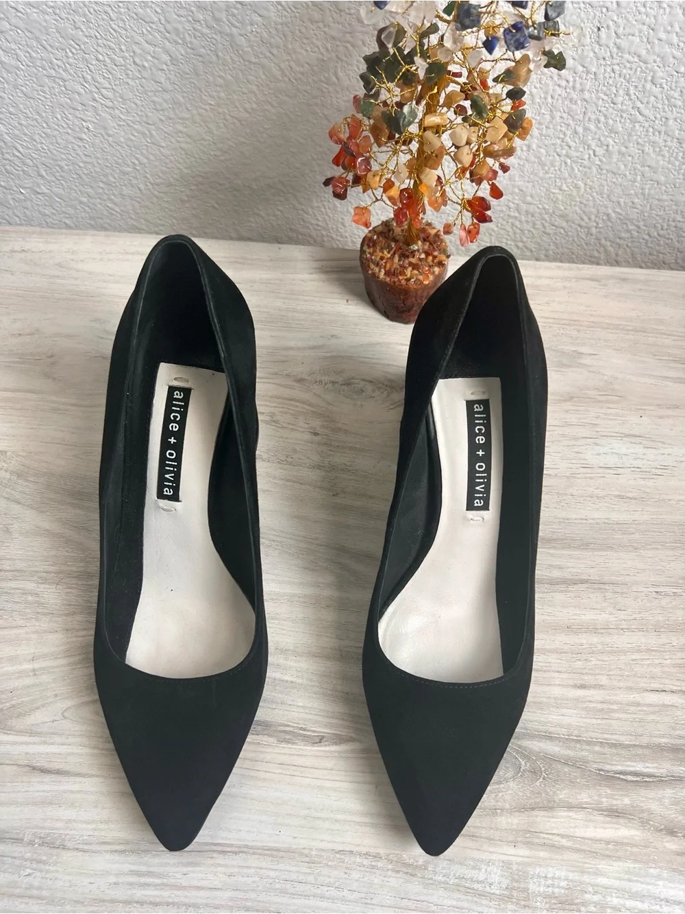 Alice + Olivia Black Suede Pointed Toe Block Heel Pumps Size 8